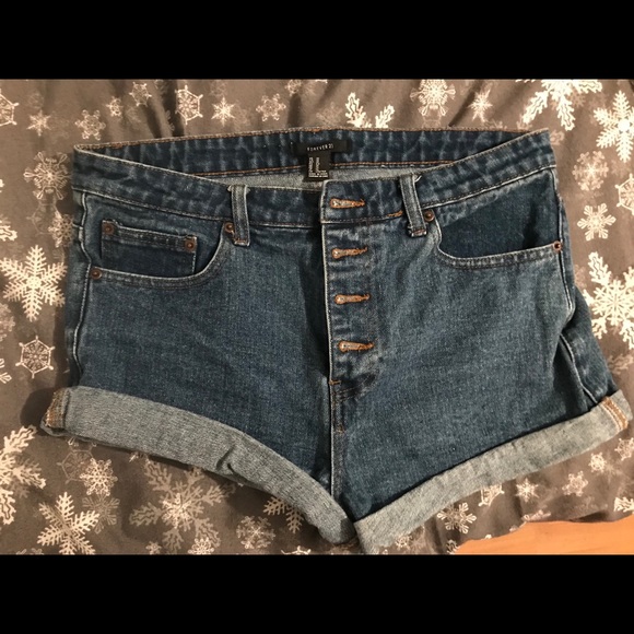 High waisted shorts - Picture 1 of 3